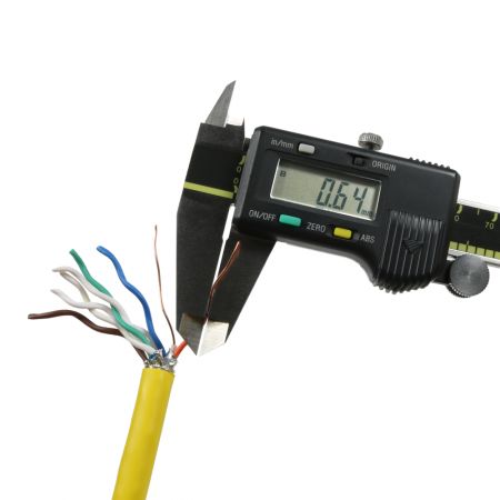 کابل پچ نوع 4 PoE++ Cat 8